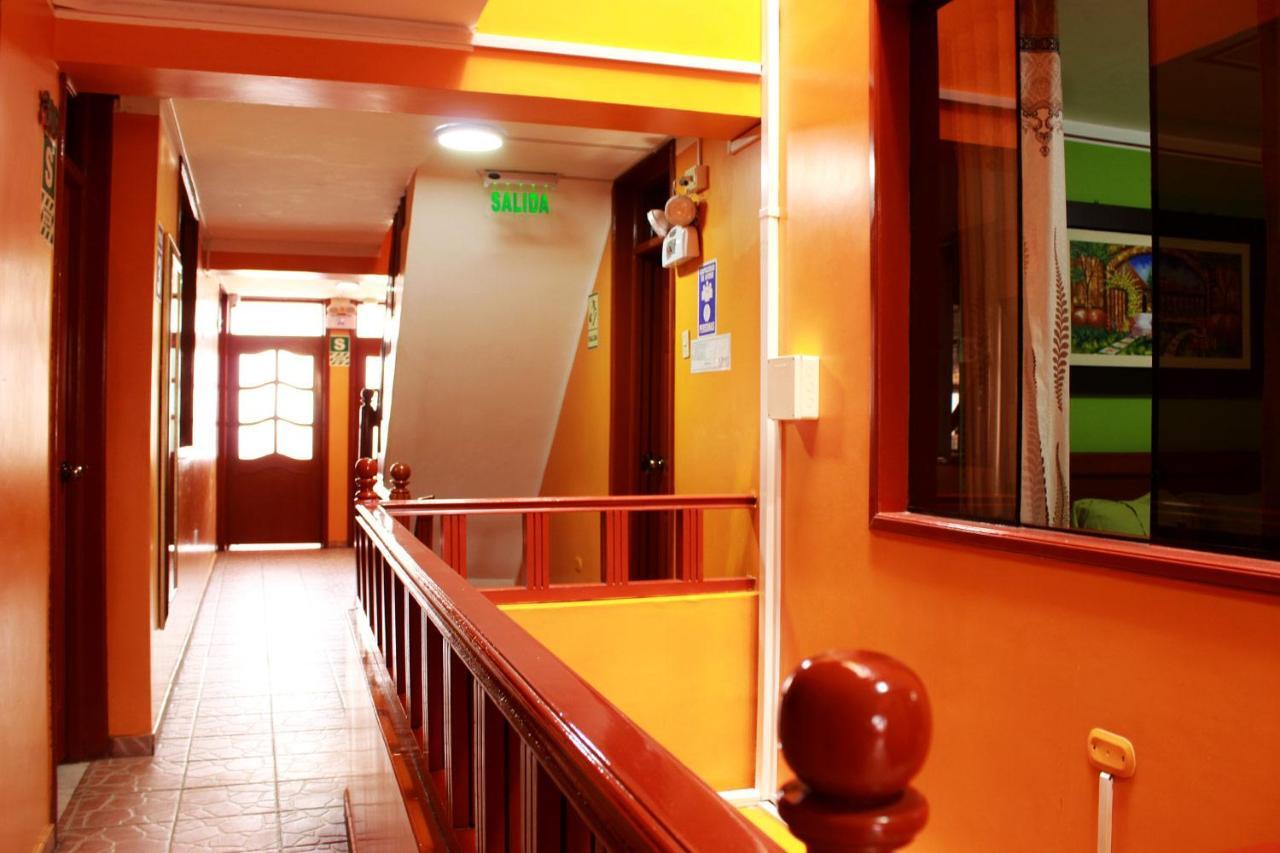 Hotel Cuenca Кахамарка Экстерьер фото